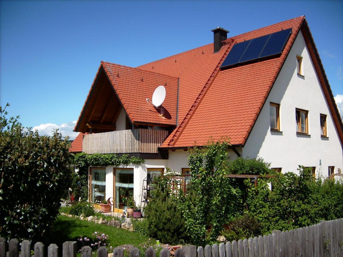 Ferienwohnung Helga Thalmassing  Экстерьер фото